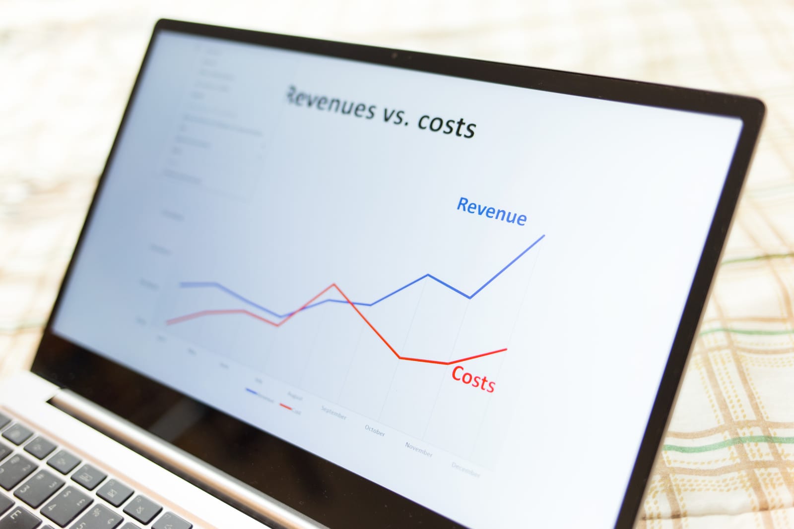 Ultimate Revenue Churn Guide for SaaS Founders